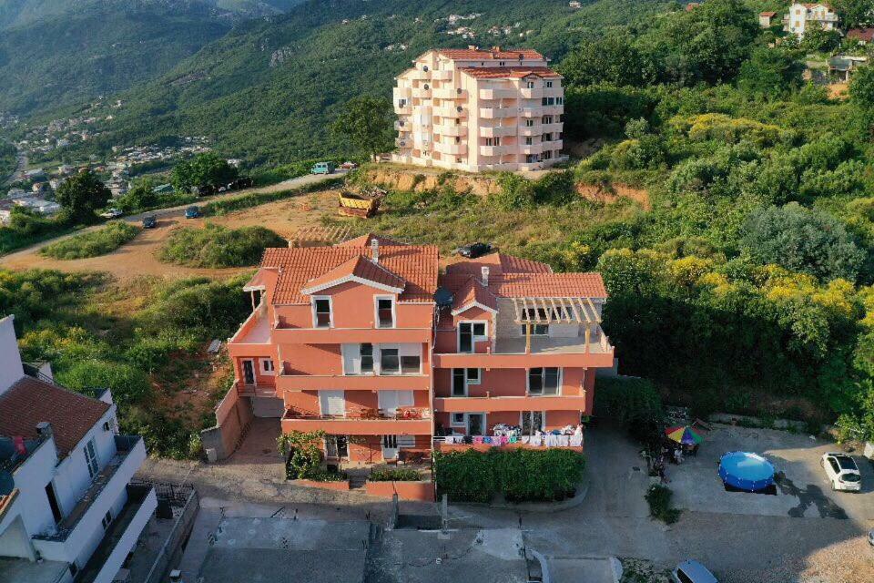 Belada Apartment Budva Bagian luar foto